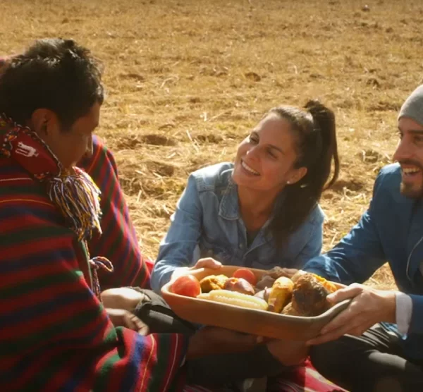 Couple enjoying an Andean picnic prepared by a local chef, representing a luxury Inca Trail dining experience. Image courtesy of Peru.travel.
